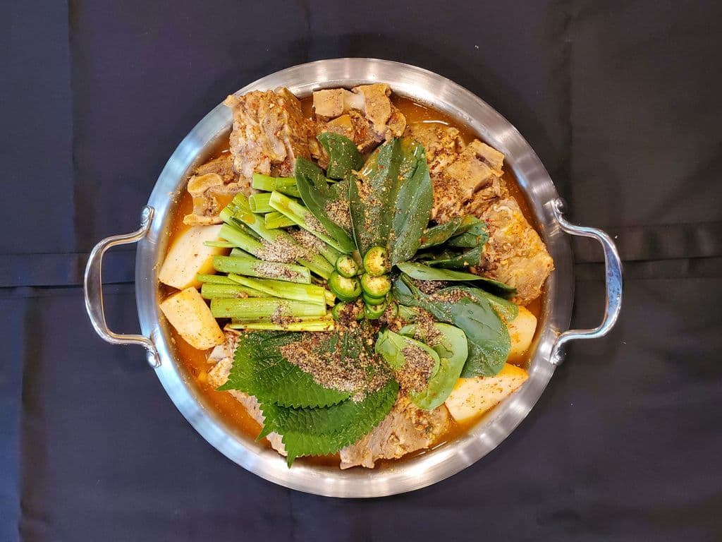Gamja Tang Jeon Gol