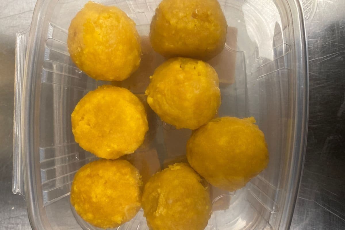 Besan Ladoo