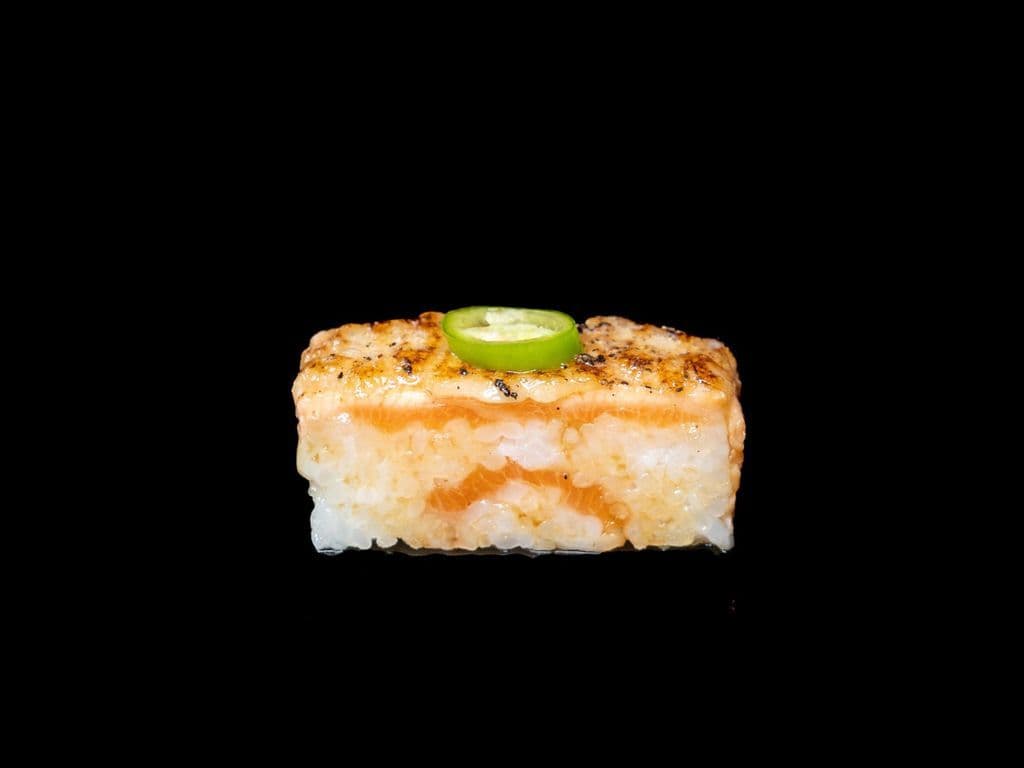 Salmon Oshi