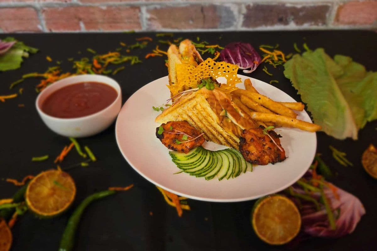 Chicken Tikka Grilled Sandwich