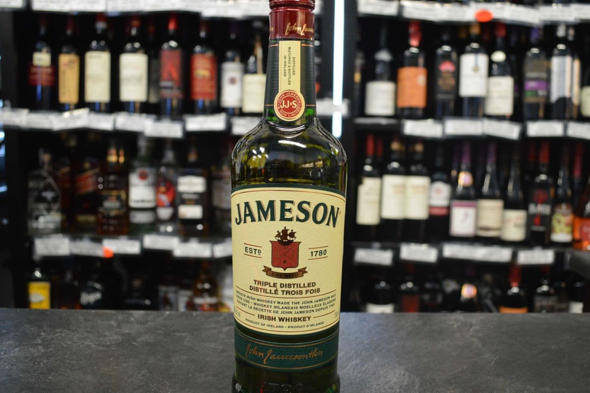 Jameson Irish Whiskey (1 x 1.14 Liter.)