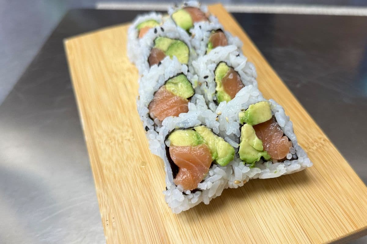 Salmon Avocado Roll