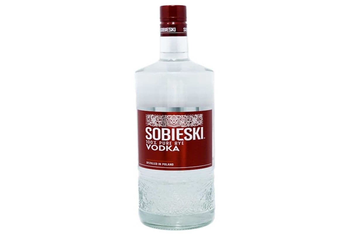Sobieski Vodka 750 ML (1 x 750ML)