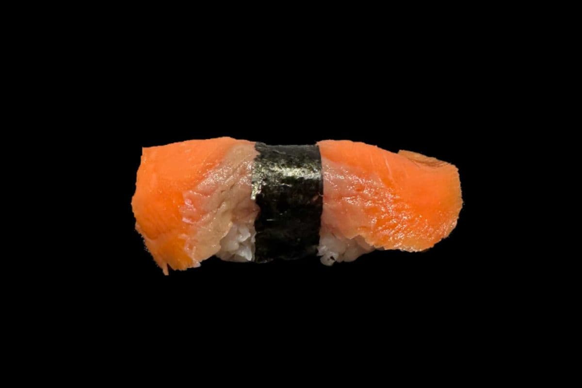Smoked Salmon Nigiri (1 Pc)