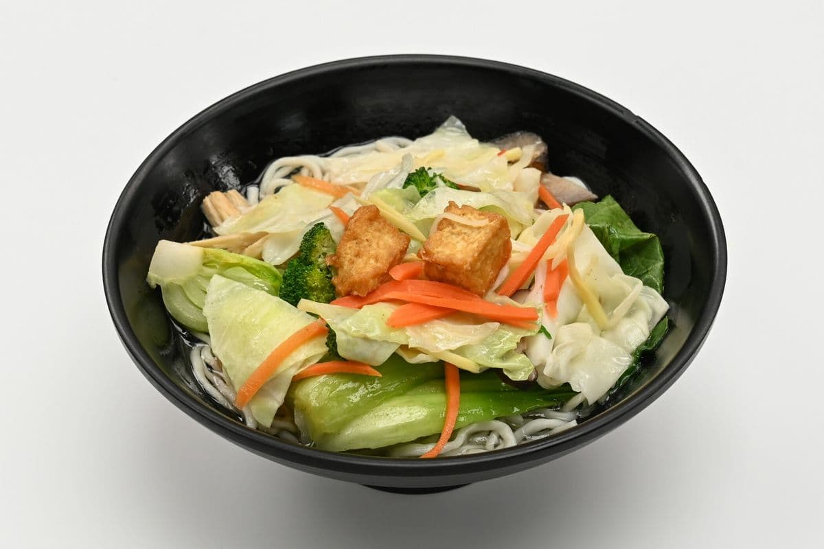 N7. Vegetable and Tofu Noodle Soup