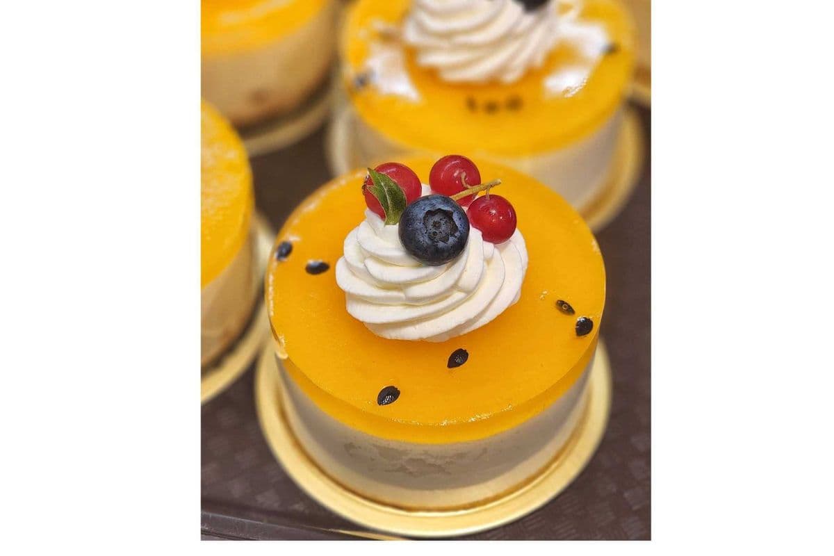 Passion Fruit Cheesecake