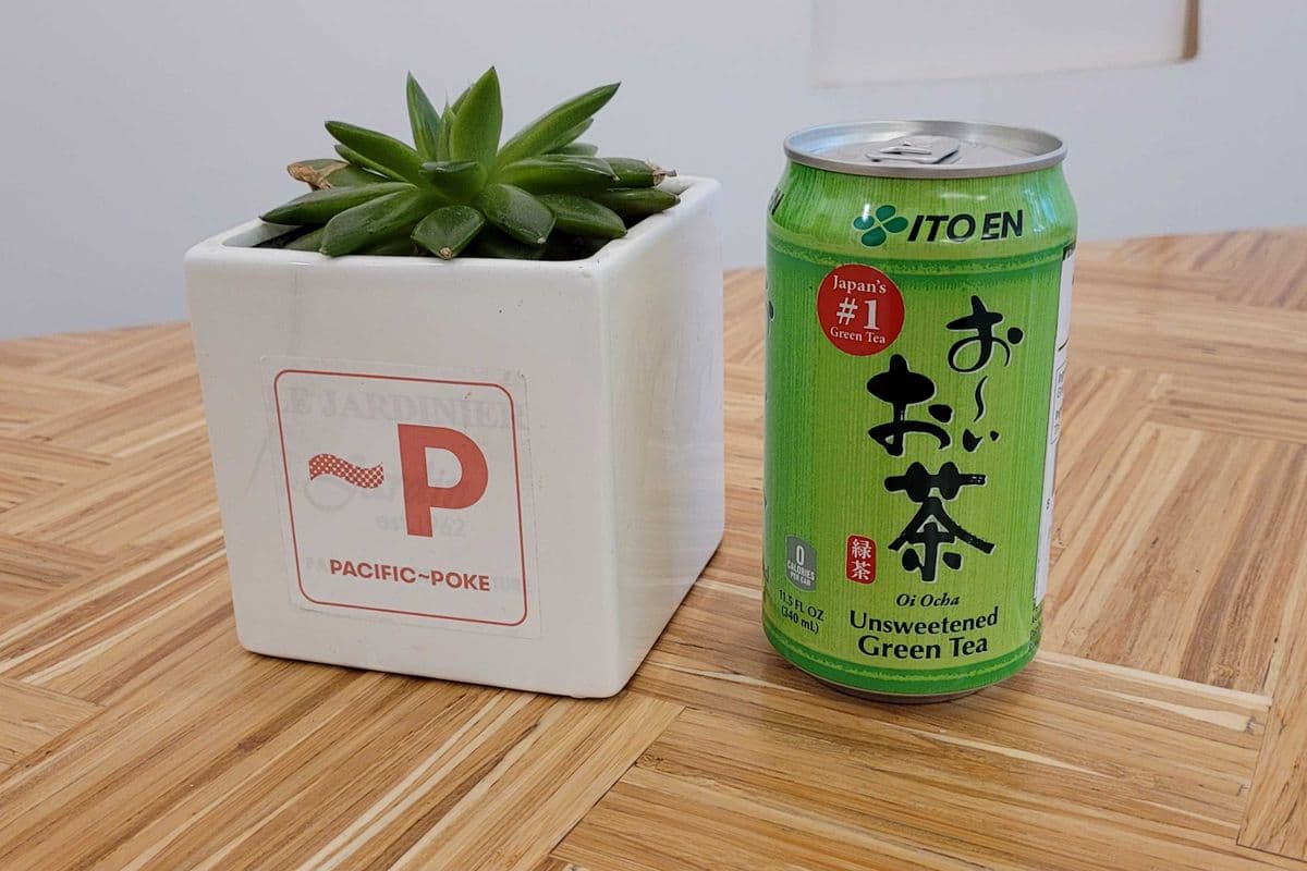 ITO EN Unsweetened Green Tea (340mL)