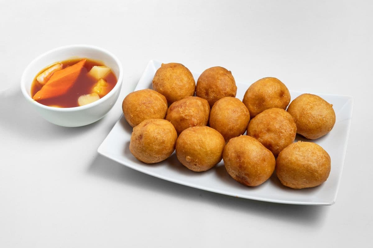 鸡波 #36. Pineapple Sweet & Sour Chicken Balls