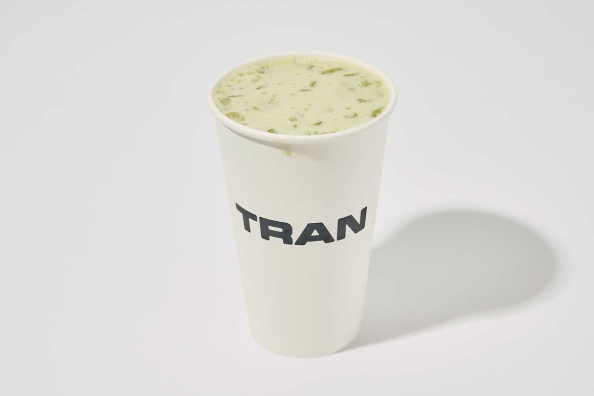 Matcha latté glacé / Iced Matcha Latte