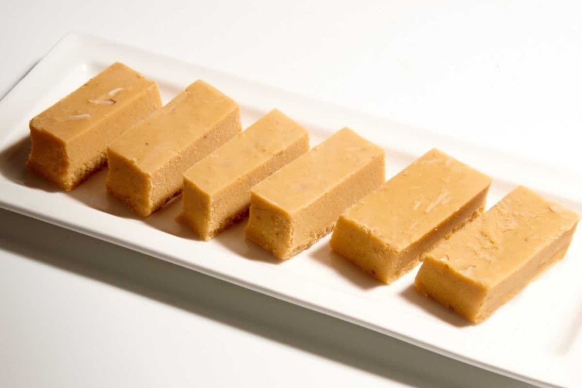 Khoya Barfi (1 lb)