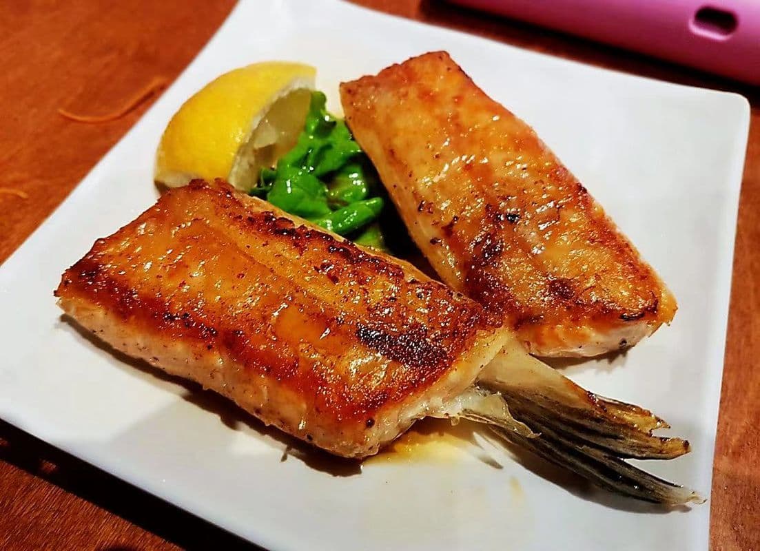 Salmon Belly (6 pcs)