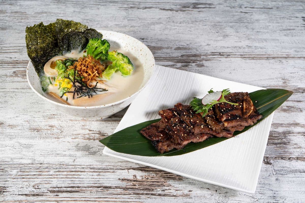 Un18 Beef Short Ribs Ramen in Soup / 日式安格斯牛仔骨汤拉面