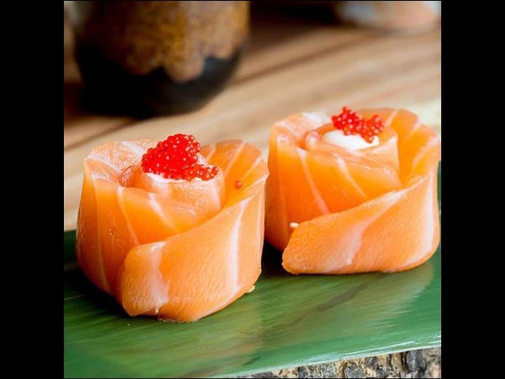 136. Salmon Rose (2 mcx)