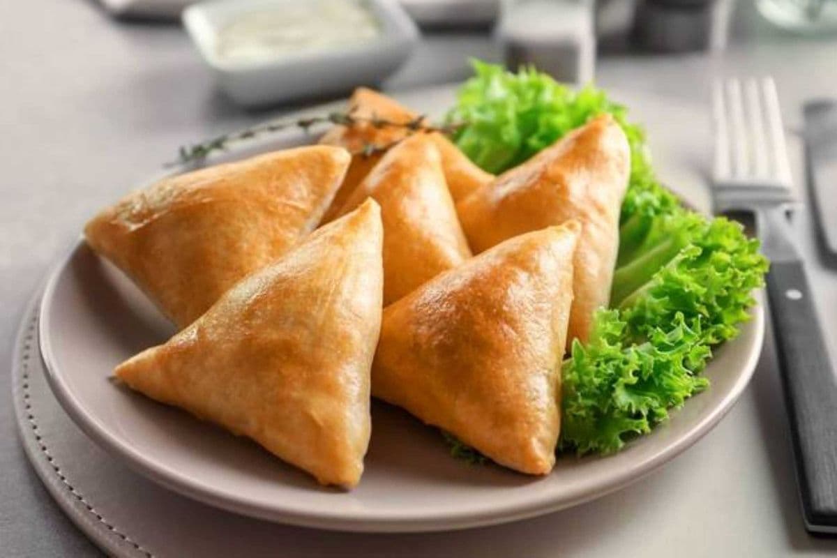 Chicken Samosa (2pcs)