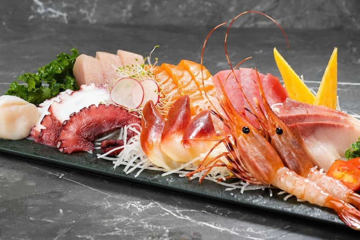 Deluxe Sashimi Moriawase (full)