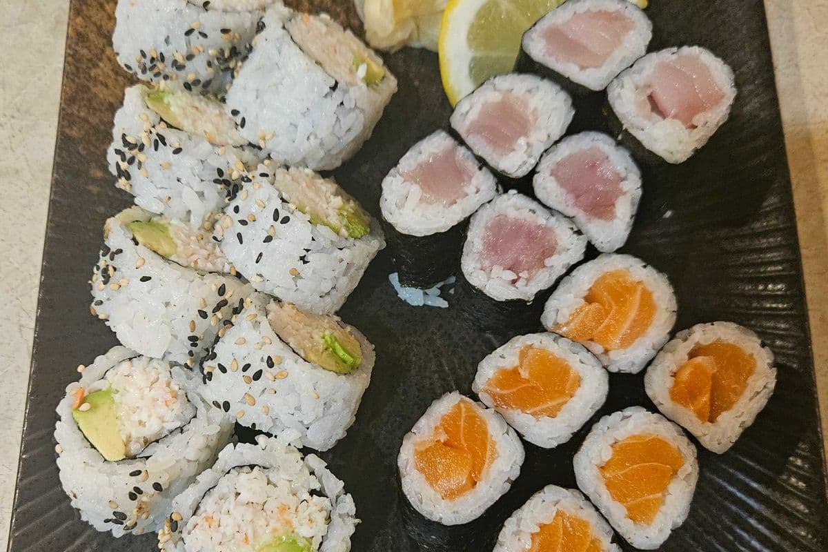 Maki Combo (20 pcs)
