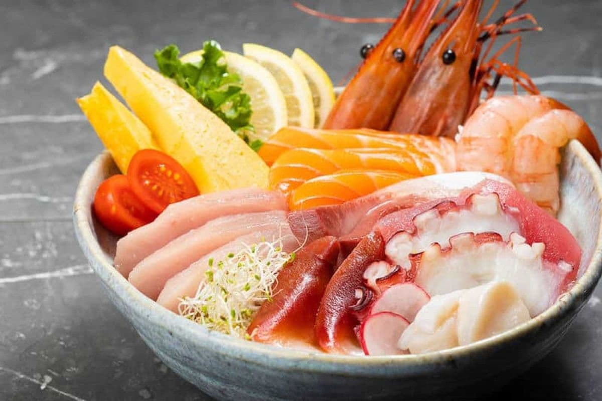 Deluxe Kaisen Donburi