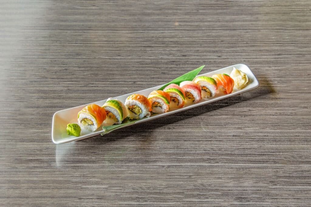 Rainbow Maki (8 pcs)