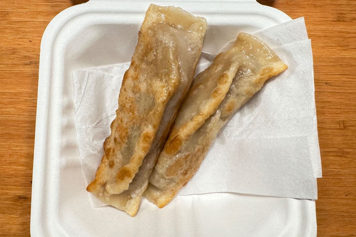14. Pan Fried Gyoza (2 pcs)