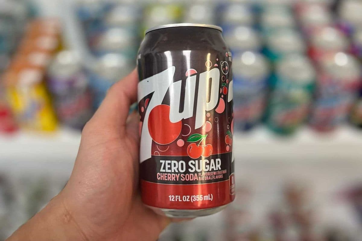 (USA) 7UP CHERRY ZERO SUGAR🍒💧 - 355ML