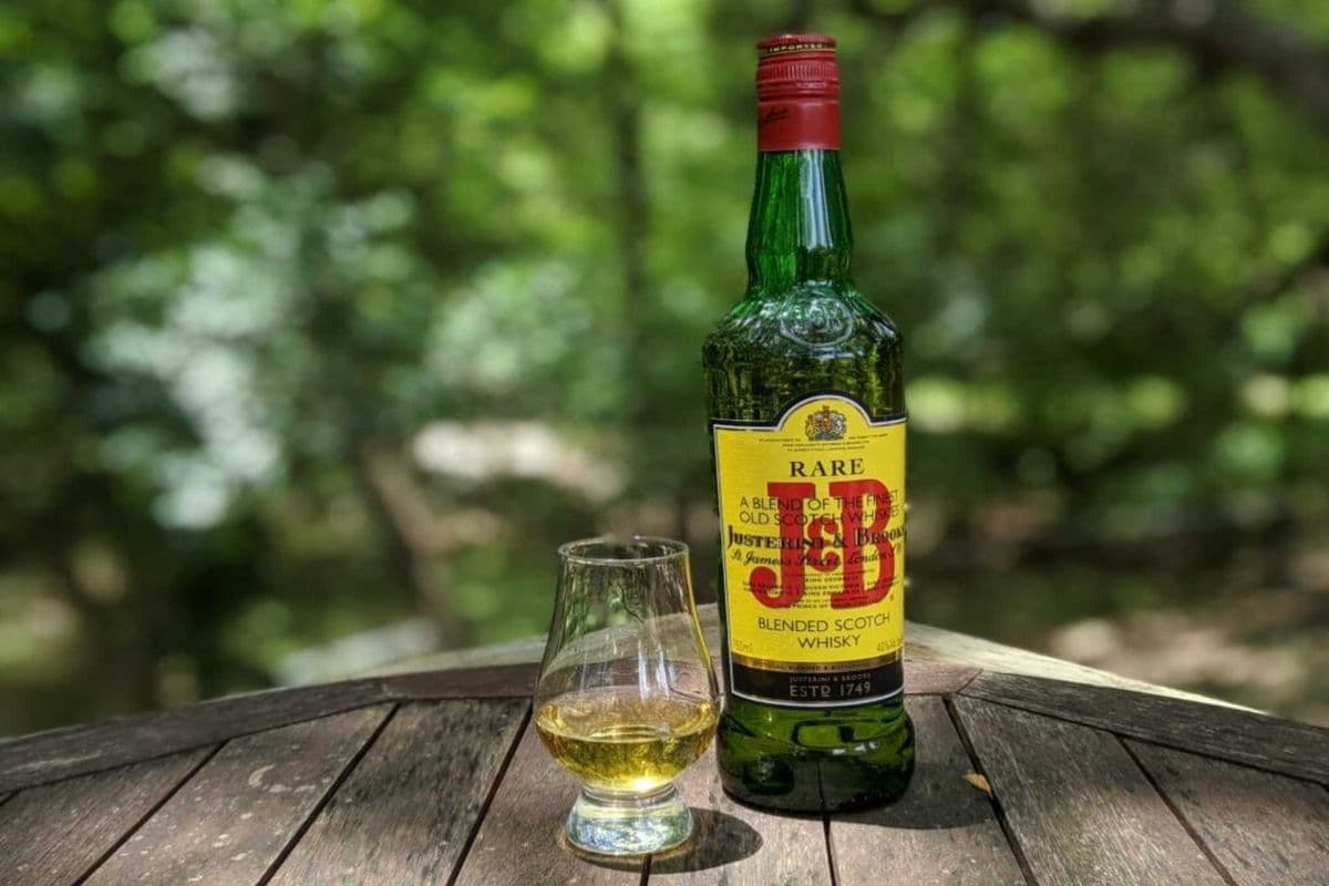 J & B RARE 750ML (1 x 750ML)