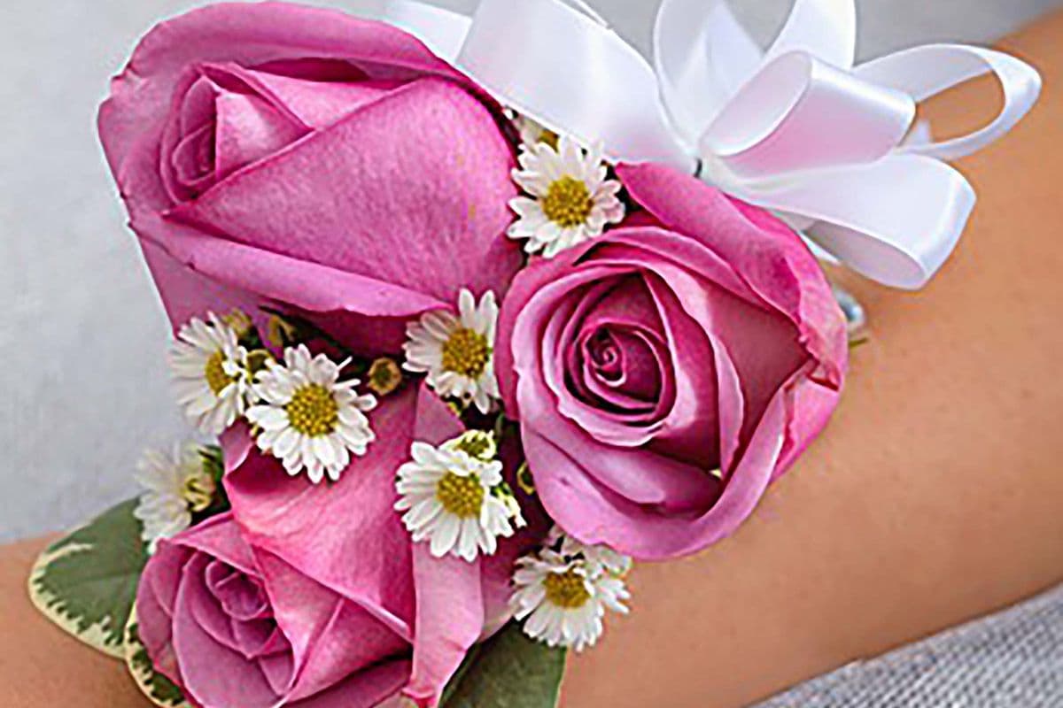 Soft Lavender Wristlet Corsage