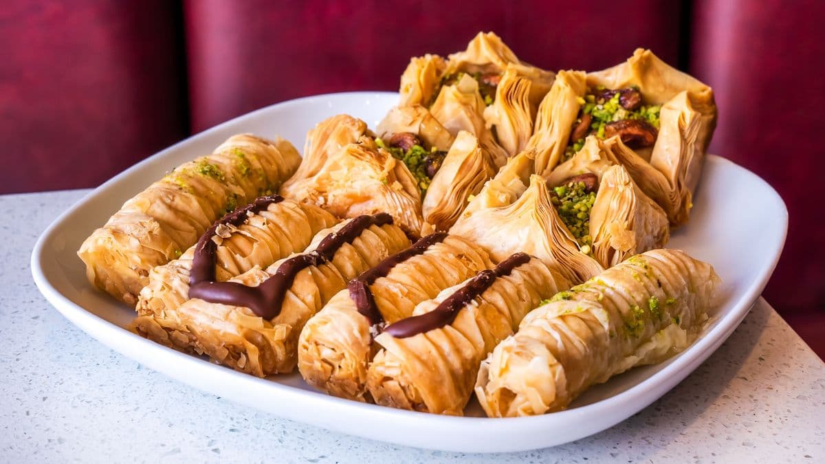 assorted 10 piece baklava deal