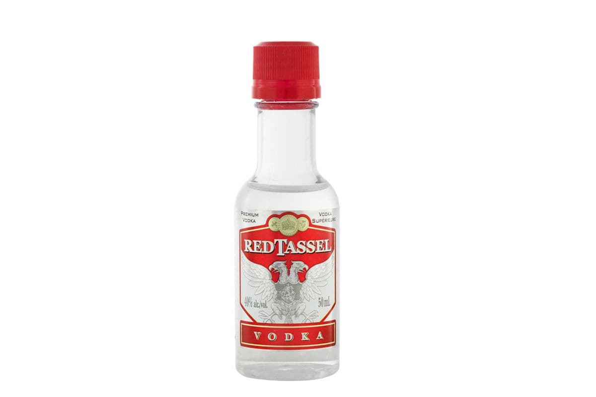 Red Tassel Vodka (1 x 50 ml Bottle)