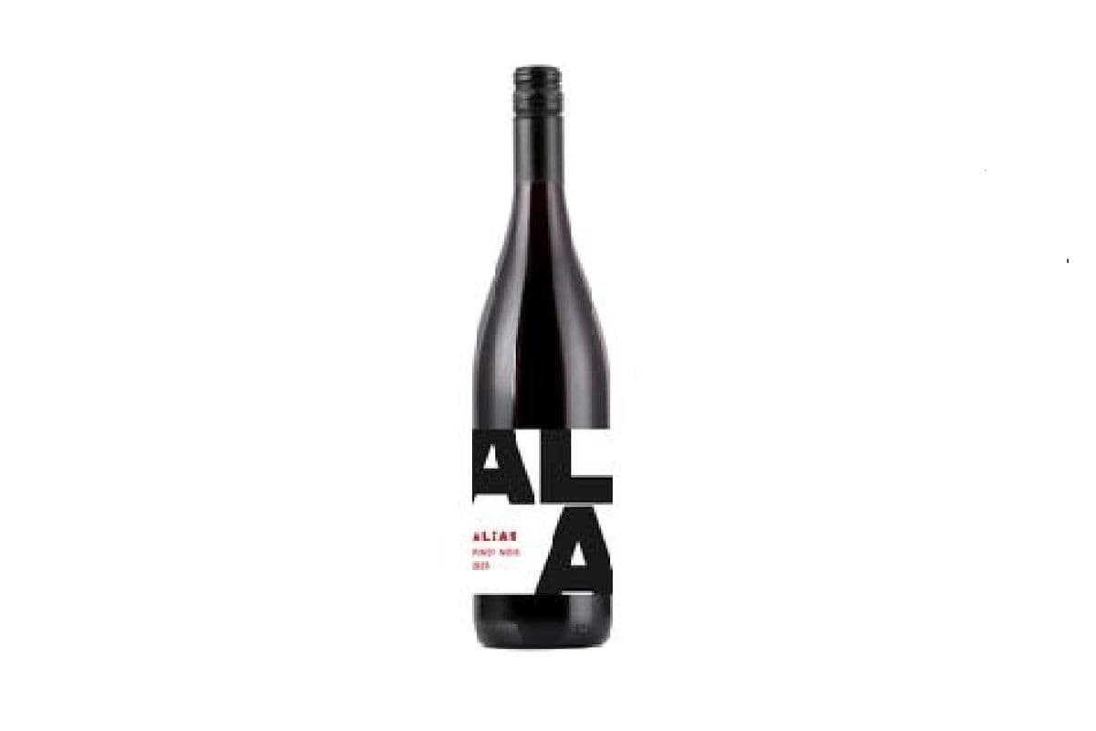 Alias Pinot Noir (1 x 750 ml)