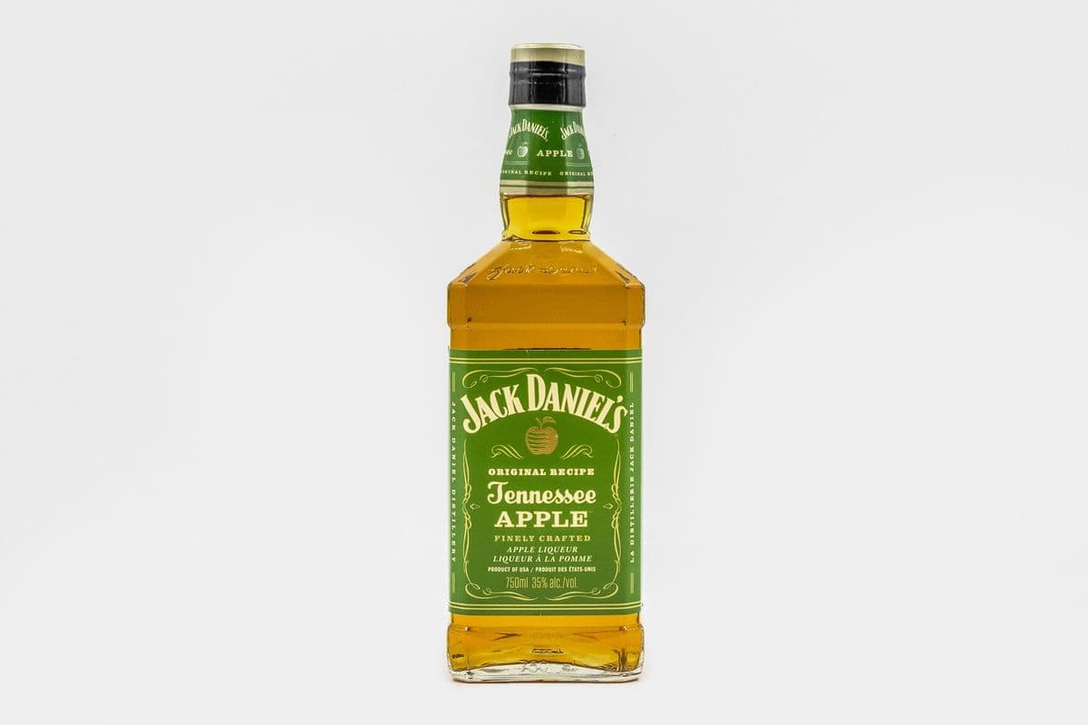 Jack Daniel’s Apple (1 x 750 ml)