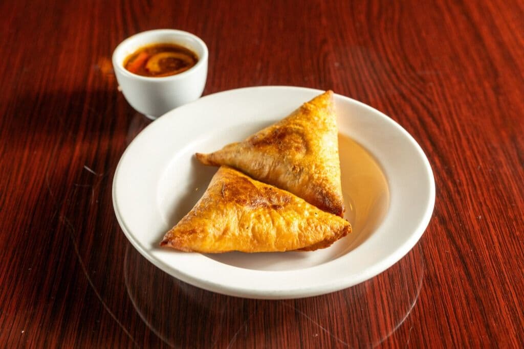 Samosas (2 mcx)