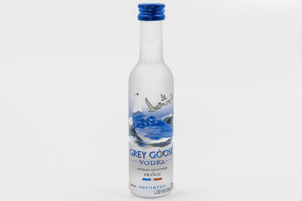 Grey Goose (50 ml) (1 x 50 ml)
