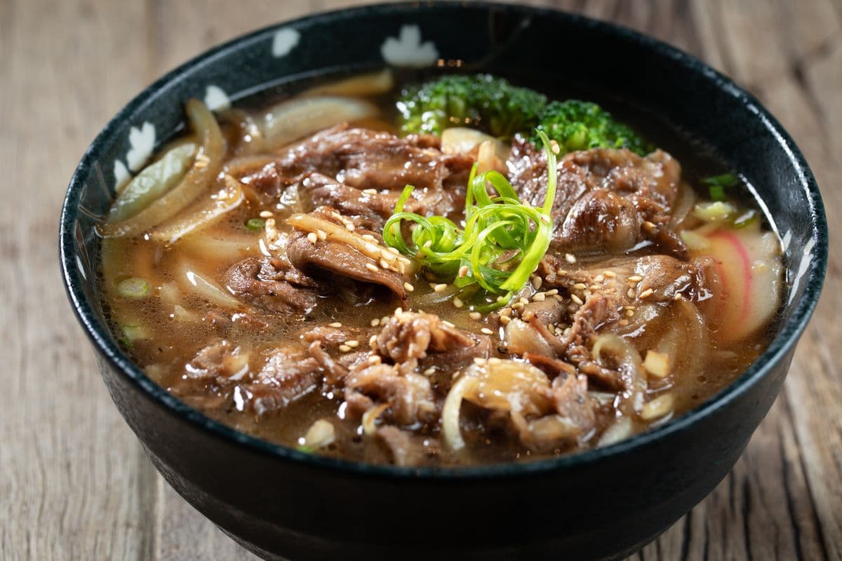 J12.Beef Udon Soup