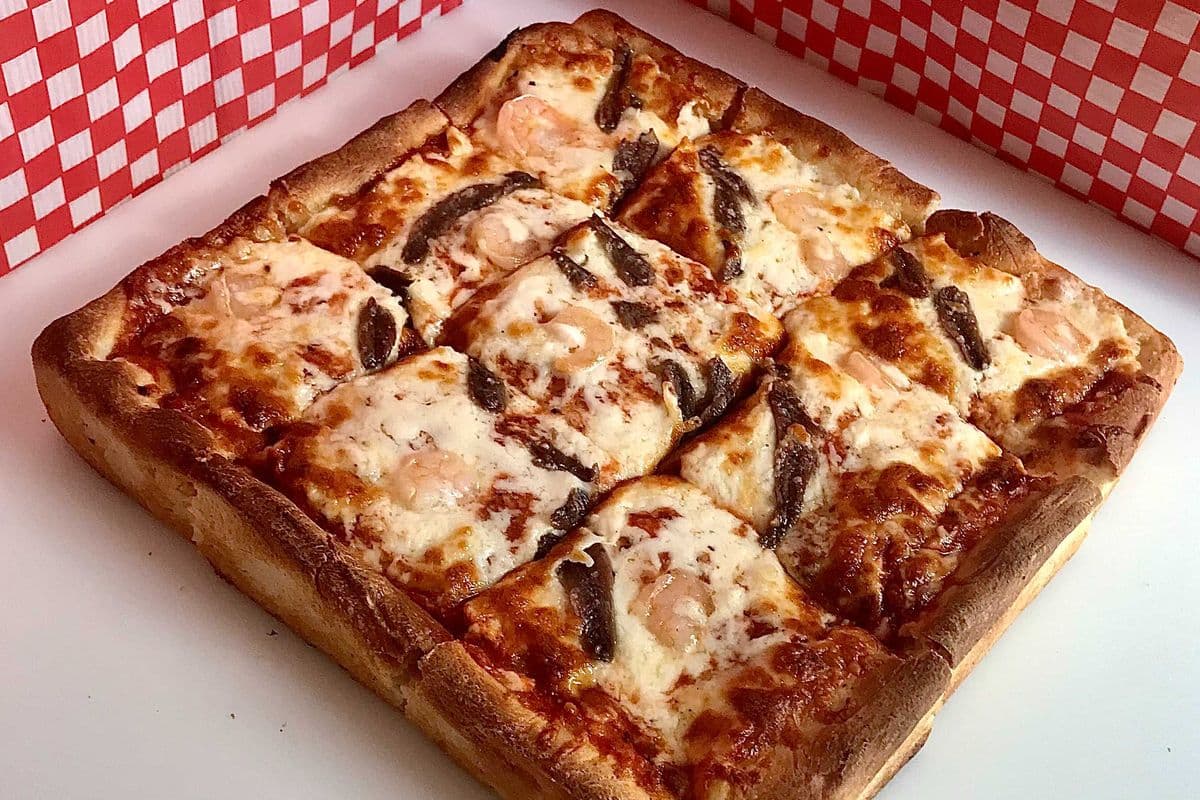 28. Deep Ocean Pizza
