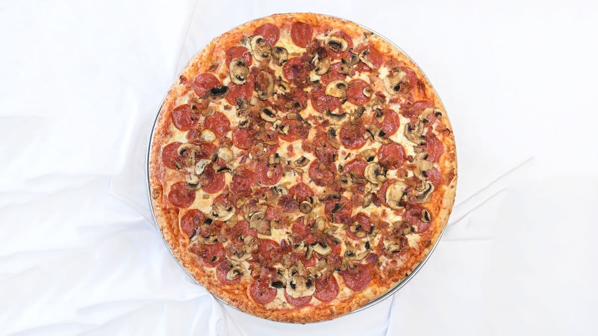 Small Canadian Pizza
