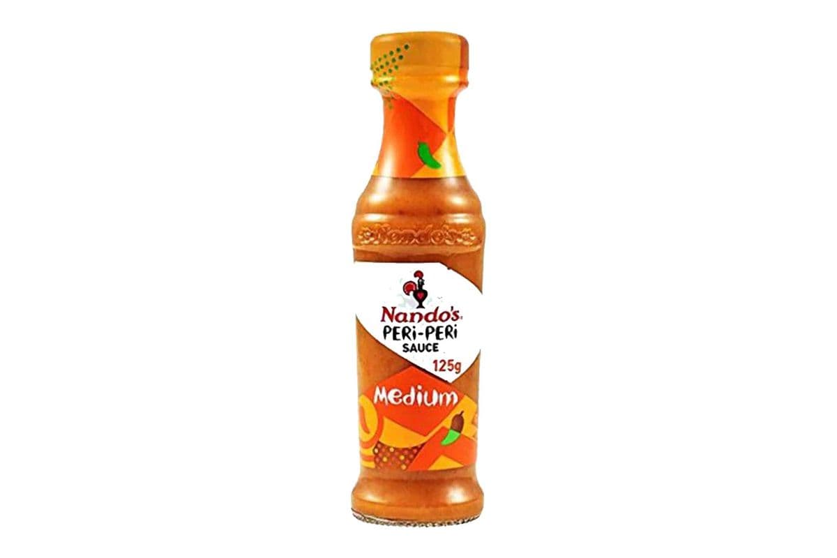 Nando's Medium Hot Peri Peri Sauce (250 ml)