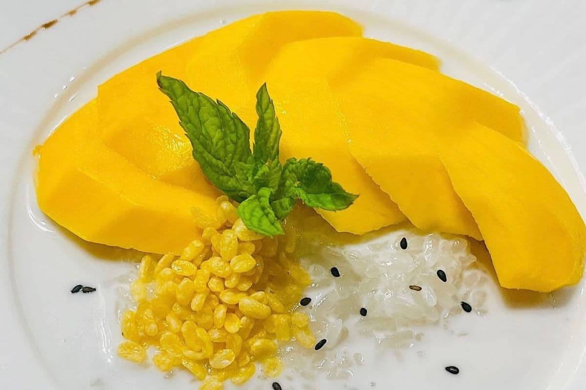 Mango and Sticky Rice