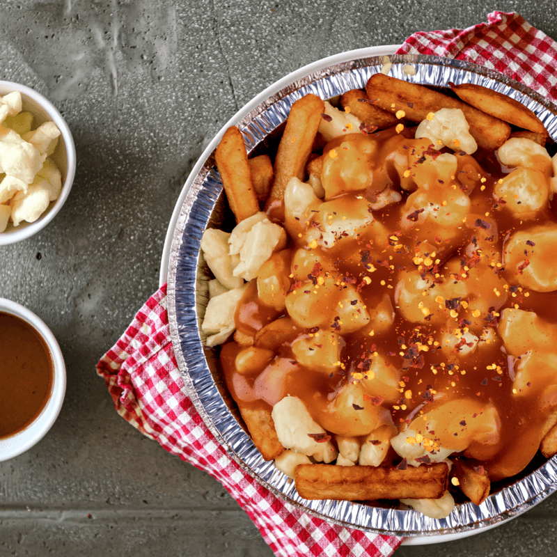 Poutine épicé 46oz / Spicy Poutine 46oz