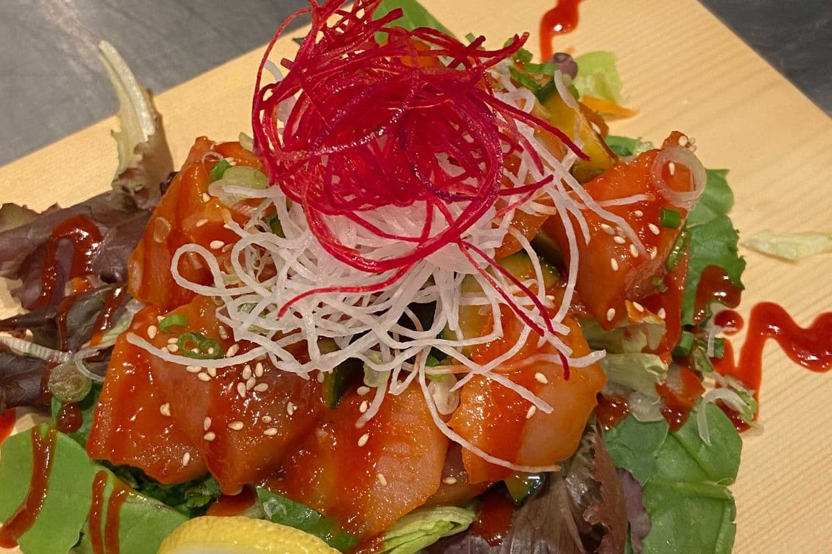 Spicy Salmon Sashimi