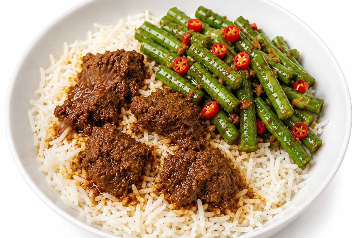 Beef Rendang Rice with Long Bean Stirfry