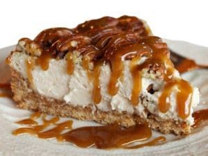 CARAMEL PECAN CHEESECAKE