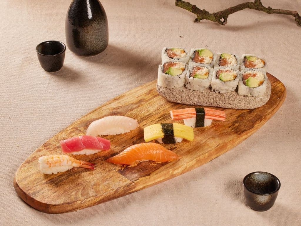 Nigiri & Maki Delight (14pcs)