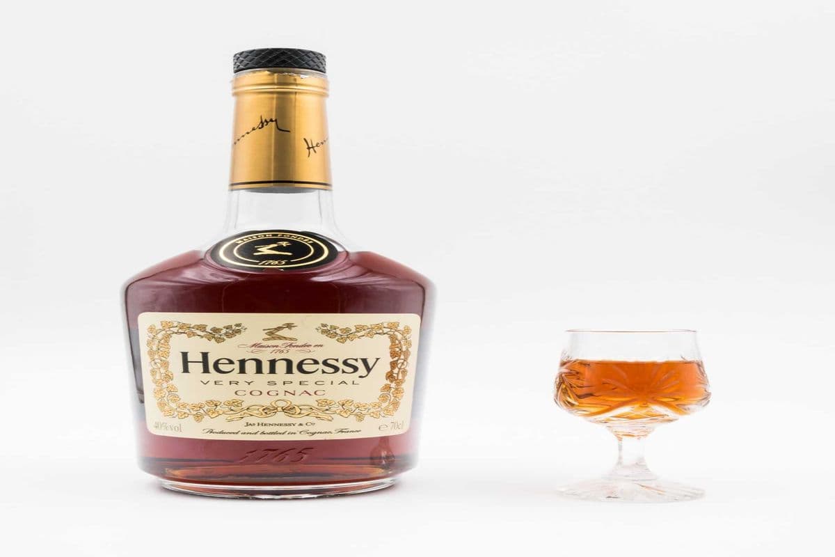 HENNESSY VERY SPECIAL 750 ML (1 x 750ML)