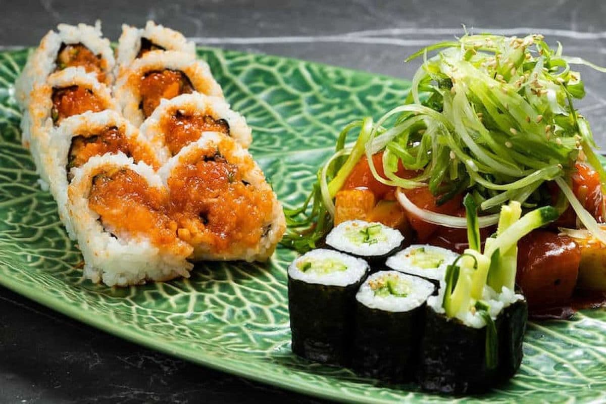 Spicy Salmon Combo