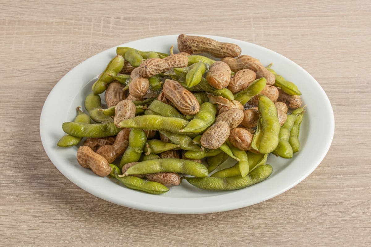 A11 Peanut and Green Soybean Platter 花生毛豆拼盘