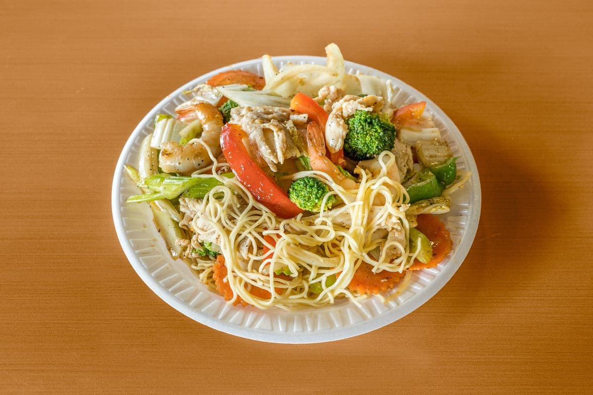 Plat Chow Mein