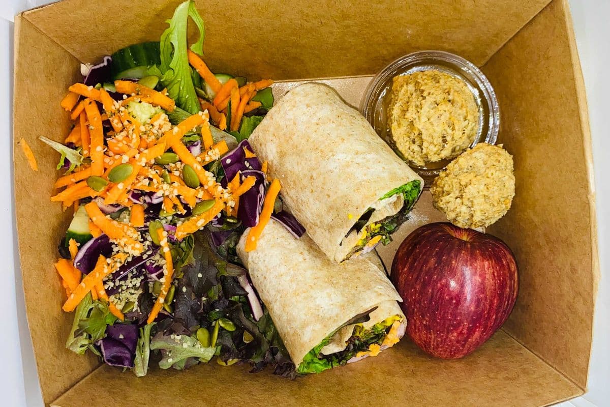 Maple Mustard Ham and Cheddar Wrap Lunch Box
