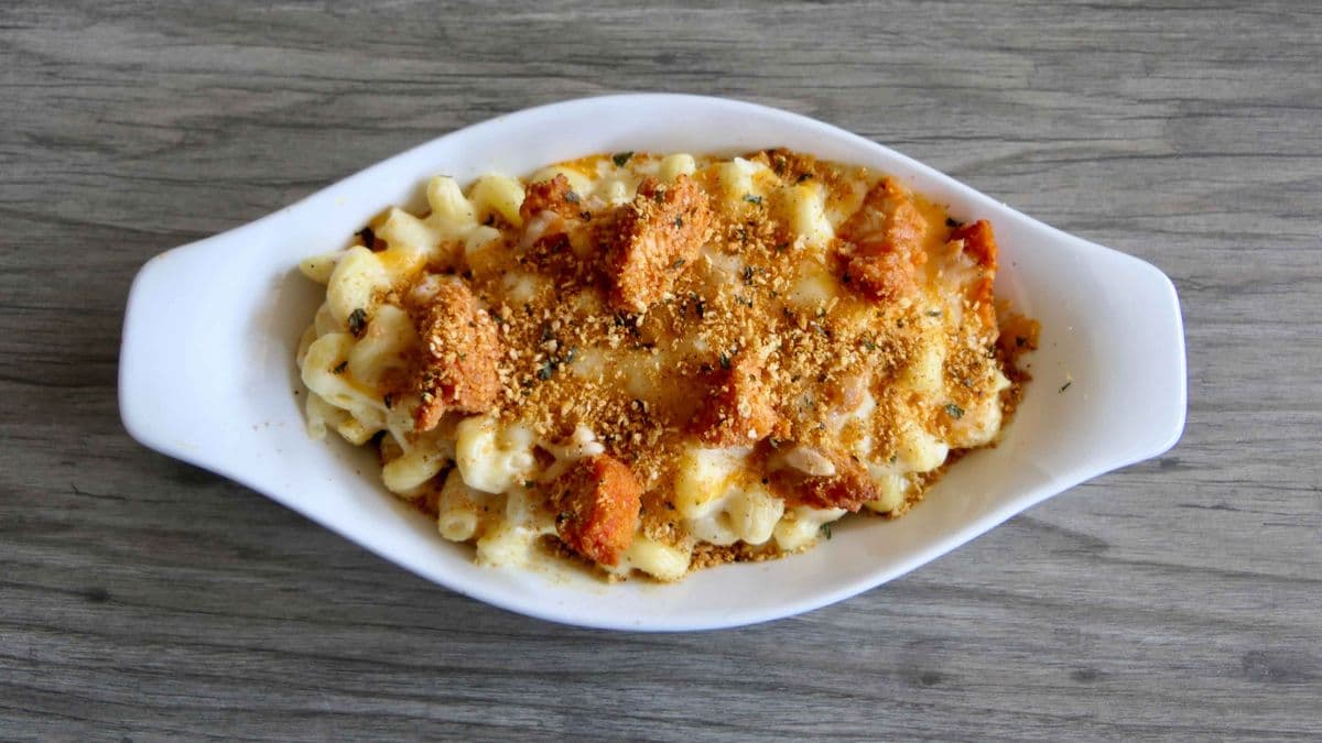 Baked Buffalo Chicken Mac
