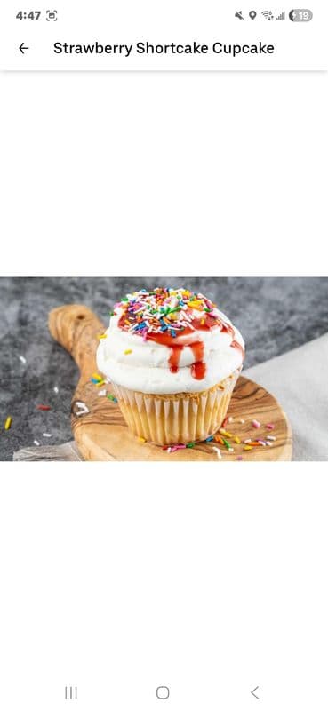 6-Pack Strawberry Shortcake Cupcake