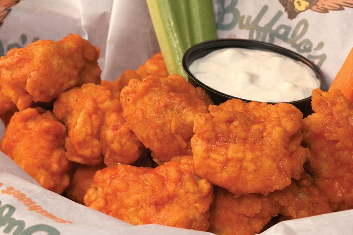 12 BONELESS WINGS